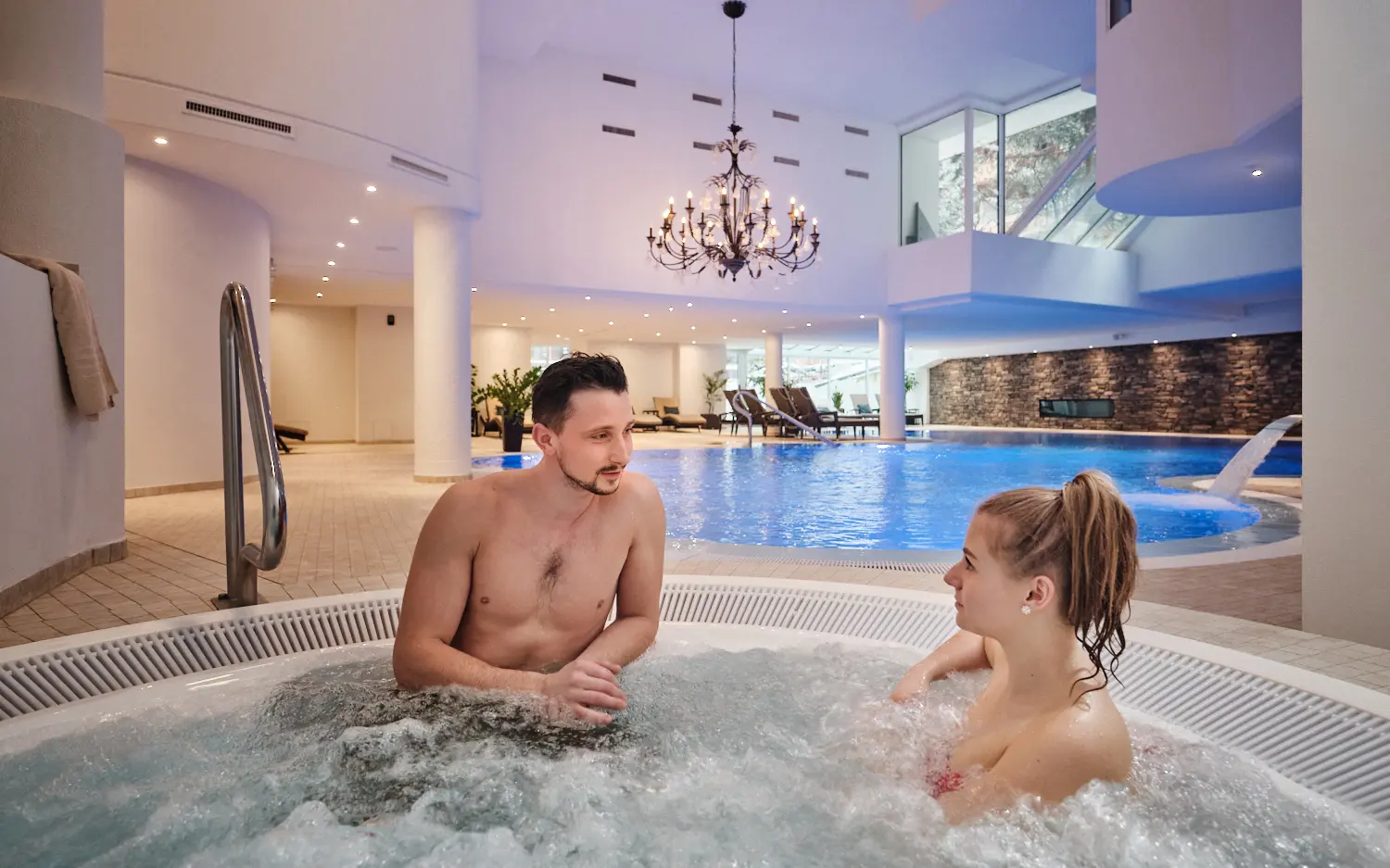 Whirlpool at the Walliserhof Grand-Hotel & Spa, Saas Fee