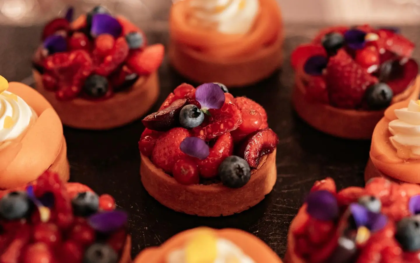 Buffet de gâteaux dans l'après-midi