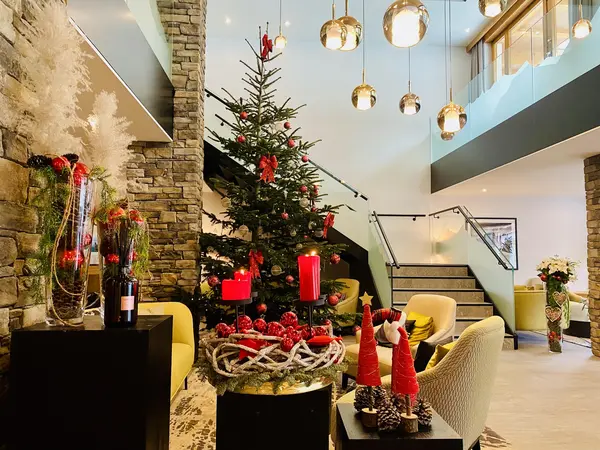 Christmas Lobby
