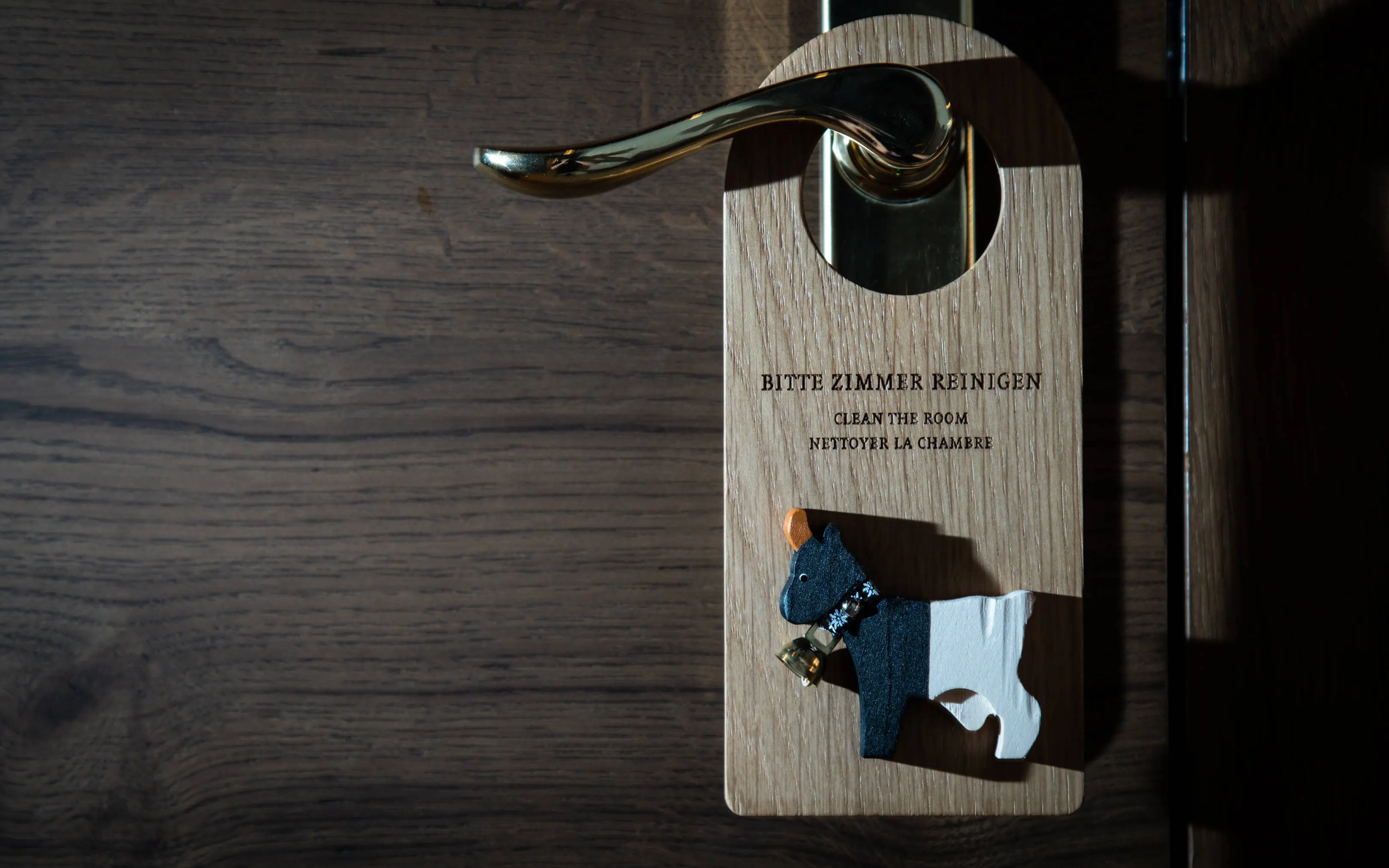 Schilder "Bitte Zimmer reinigen"