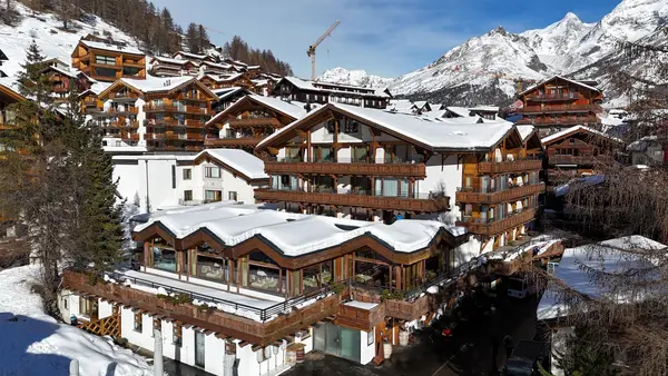 Hôtel spa en Suisse, le Walliserhof Grand-Hotel & Spa à Saas-Fee